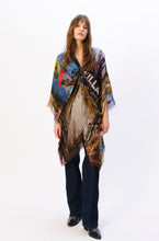 Load image into Gallery viewer, Flat Silk & Wool Kimono