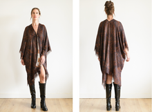 Load image into Gallery viewer, Torsade Silk & Wool Kimono