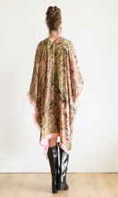 Load image into Gallery viewer, Spring Silk &amp; Cashmere Kimono
